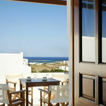 La Celestina * Naousa (Paros)